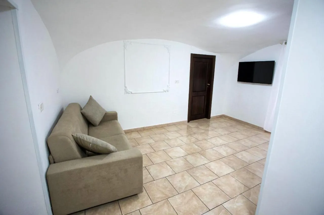Domus Dei Gemelli Apartment Naples Italy