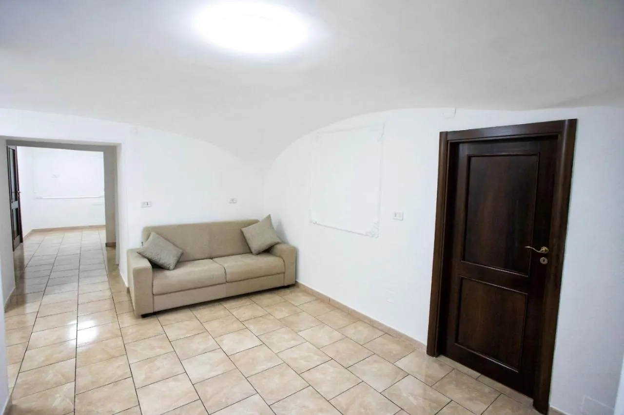 Domus Dei Gemelli Apartment Naples Italy