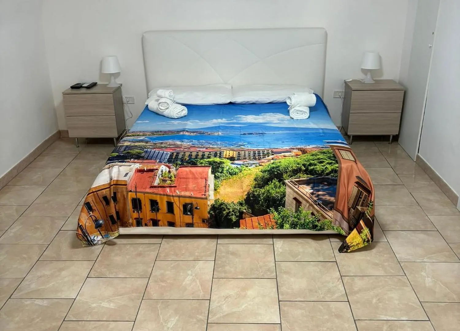 Domus Dei Gemelli Apartment Naples Italy